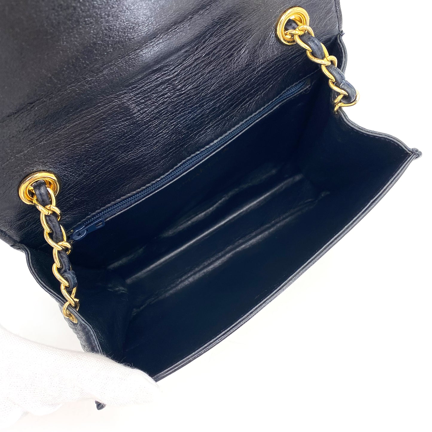 CHANEL VINTAGE MATELASSE CHAIN SHOULDER BAG NAVY LAMB SKIN 90241649