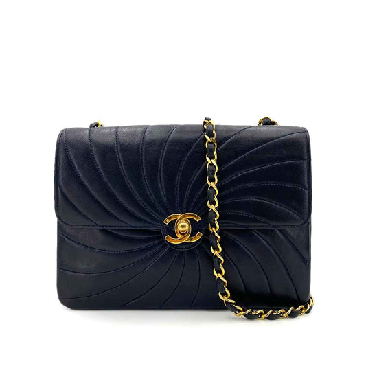 CHANEL VINTAGE TYPHOON CHAIN SHOULDER BAG NAVY LAMB SKIN 90241763