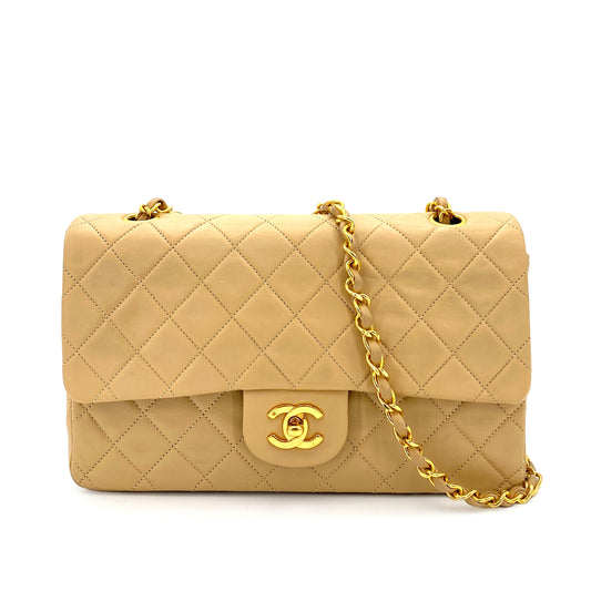 CHANEL VINTAGE CLASSIC FLAP MEDIUM CHAIN SHOULDER BAG BEIGE LAMB SKIN 90242660