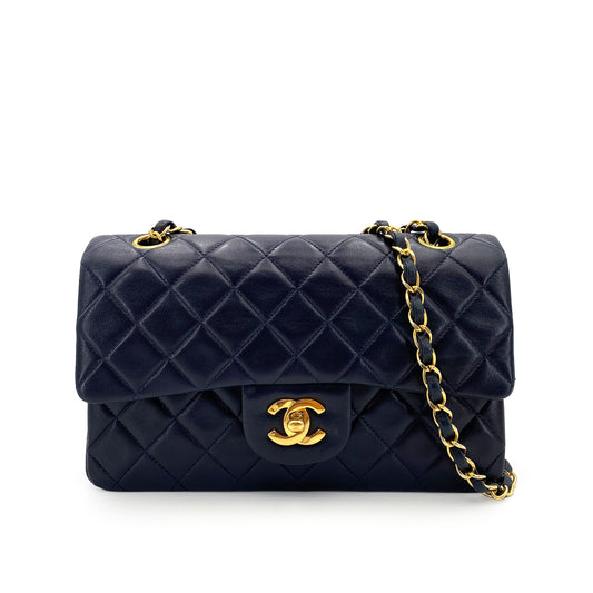 CHANEL VINTAGE CLASSIC FLAP SMALL CHAIN SHOULDER BAG NAVY LAMB SKIN 90242961