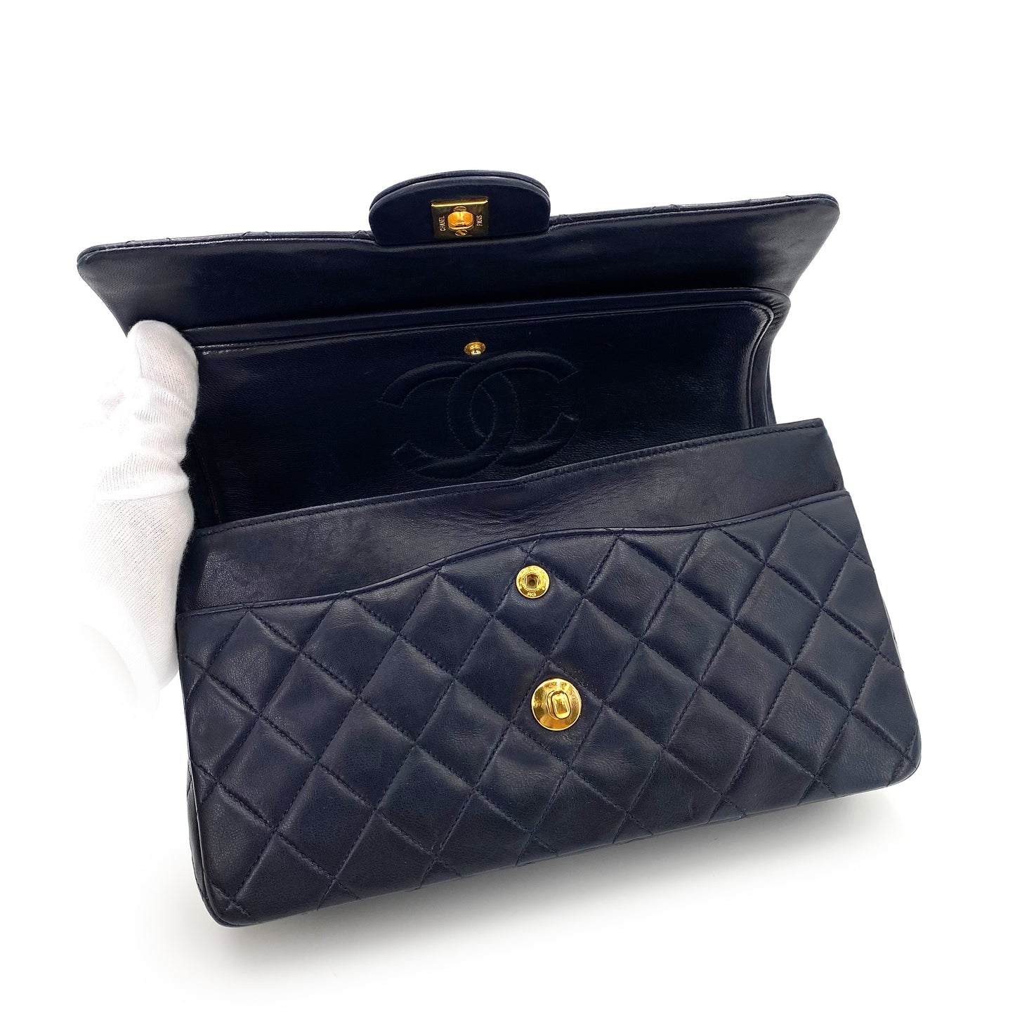 CHANEL VINTAGE CLASSIC FLAP MEDIUM CHAIN SHOULDER BAG NAVY LAMB SKIN 90242983