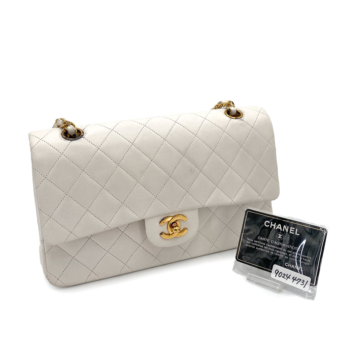 CHANEL VINTAGE CLASSIC FLAP MEDIUM CHAIN SHOULDER BAG WHITE LAMB SKIN 90244731