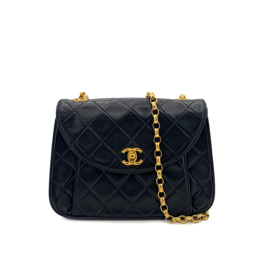 CHANEL VINTAGE BIJOU CHAIN SHOULDER BAG BLACK LAMB SKIN 90245658