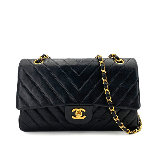 CHANEL VINTAGE CHEVRON DOUBLE FLAP CHAIN SHOULDER BAG BLACK LAMB SKIN 90246926
