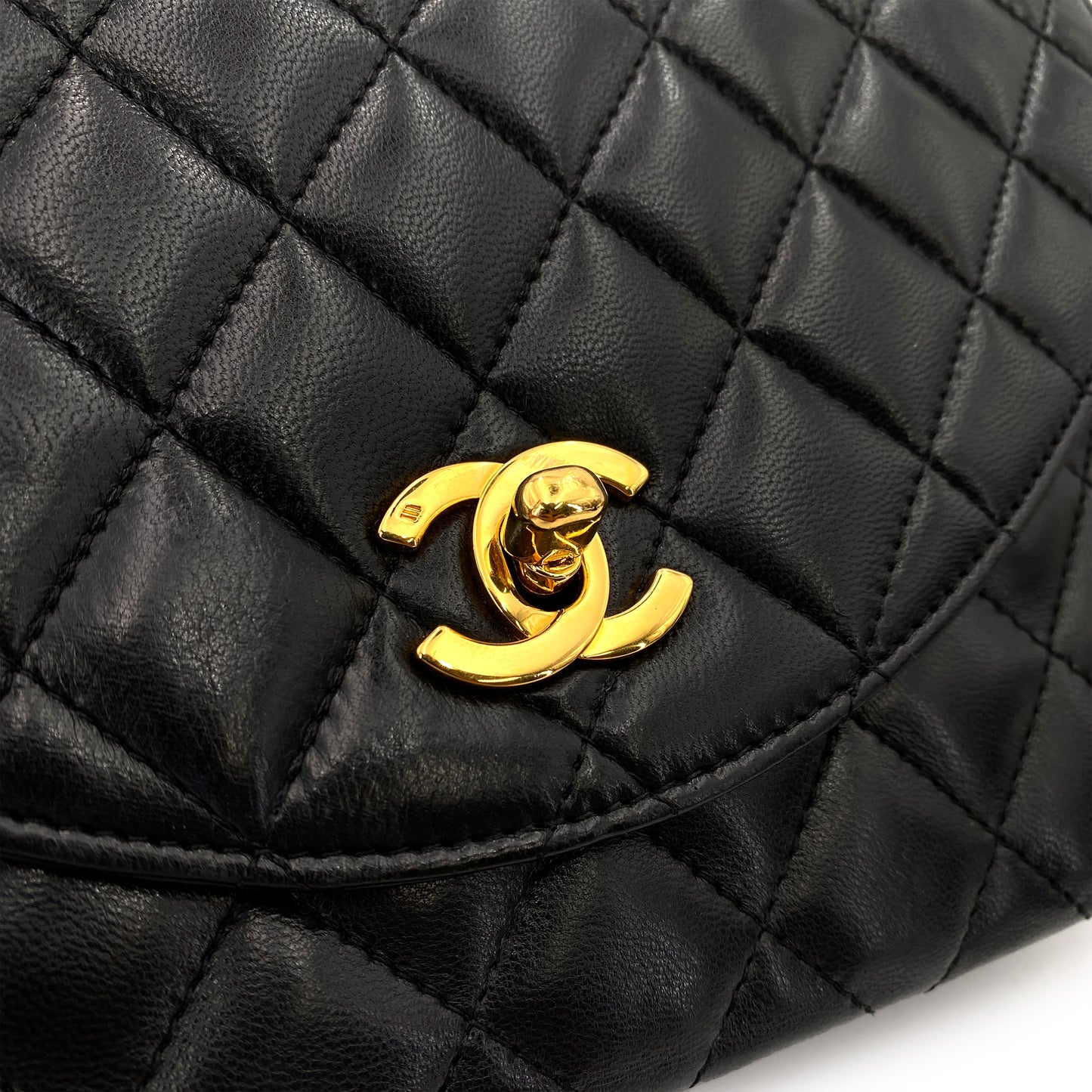CHANEL VINTAGE HALF MOON CHAIN SHOULDER BAG BLACK LAMB SKIN 90247132