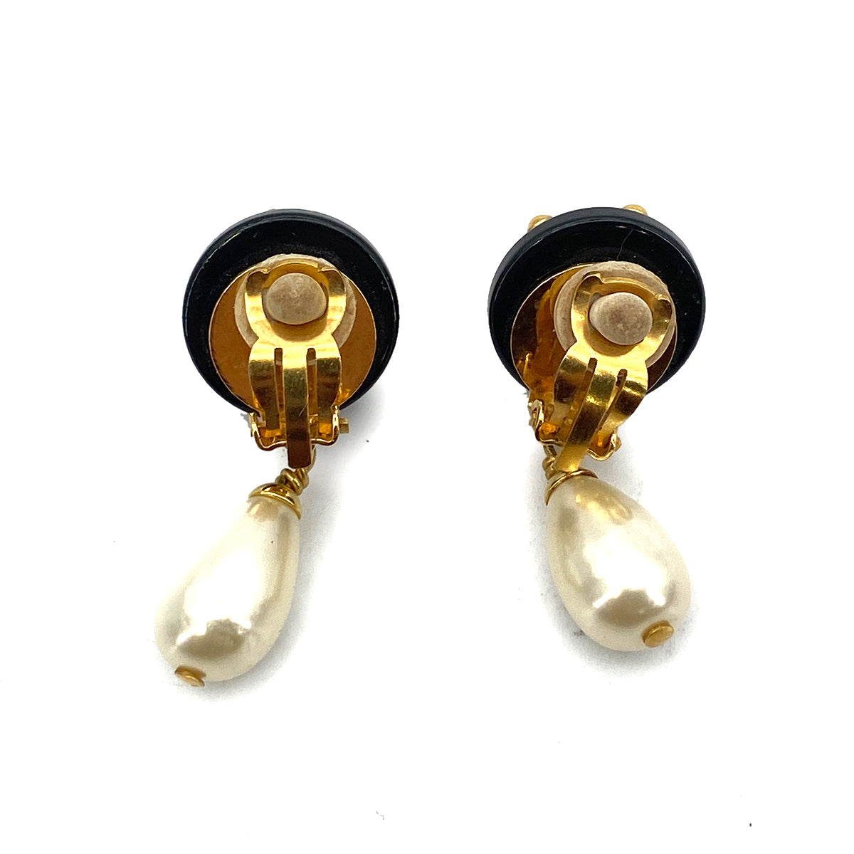 CHANEL VINTAGE EARRINGS SWING FAUX PEARL 96C 90261343
