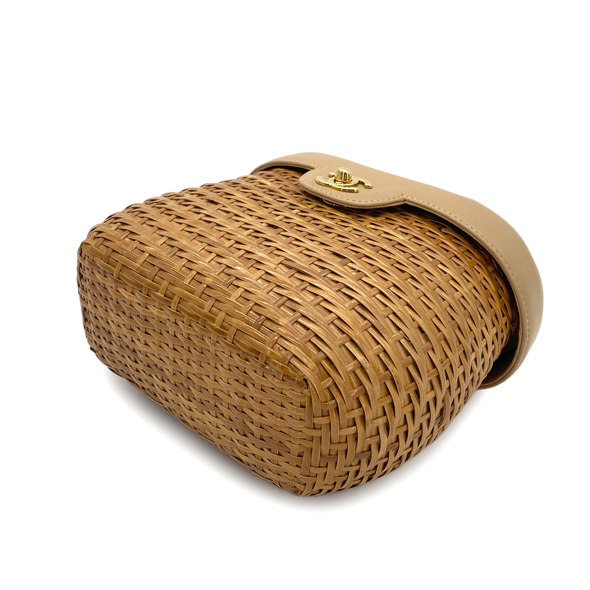 CHANEL VINTAGE CHAIN SHOULDER BEIGE BROWN RATTAN LEATHER 90251383