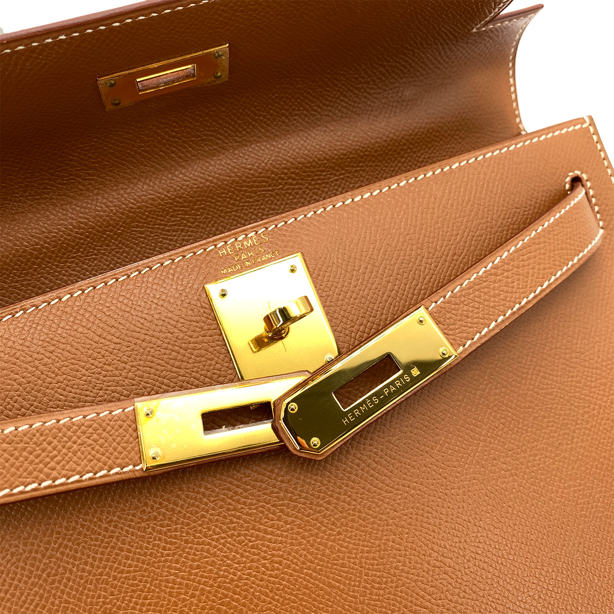HERMES KELLY 28 SELLIER GOLD COUCHEVEL HAND SHOULDER BAG □D 90252019