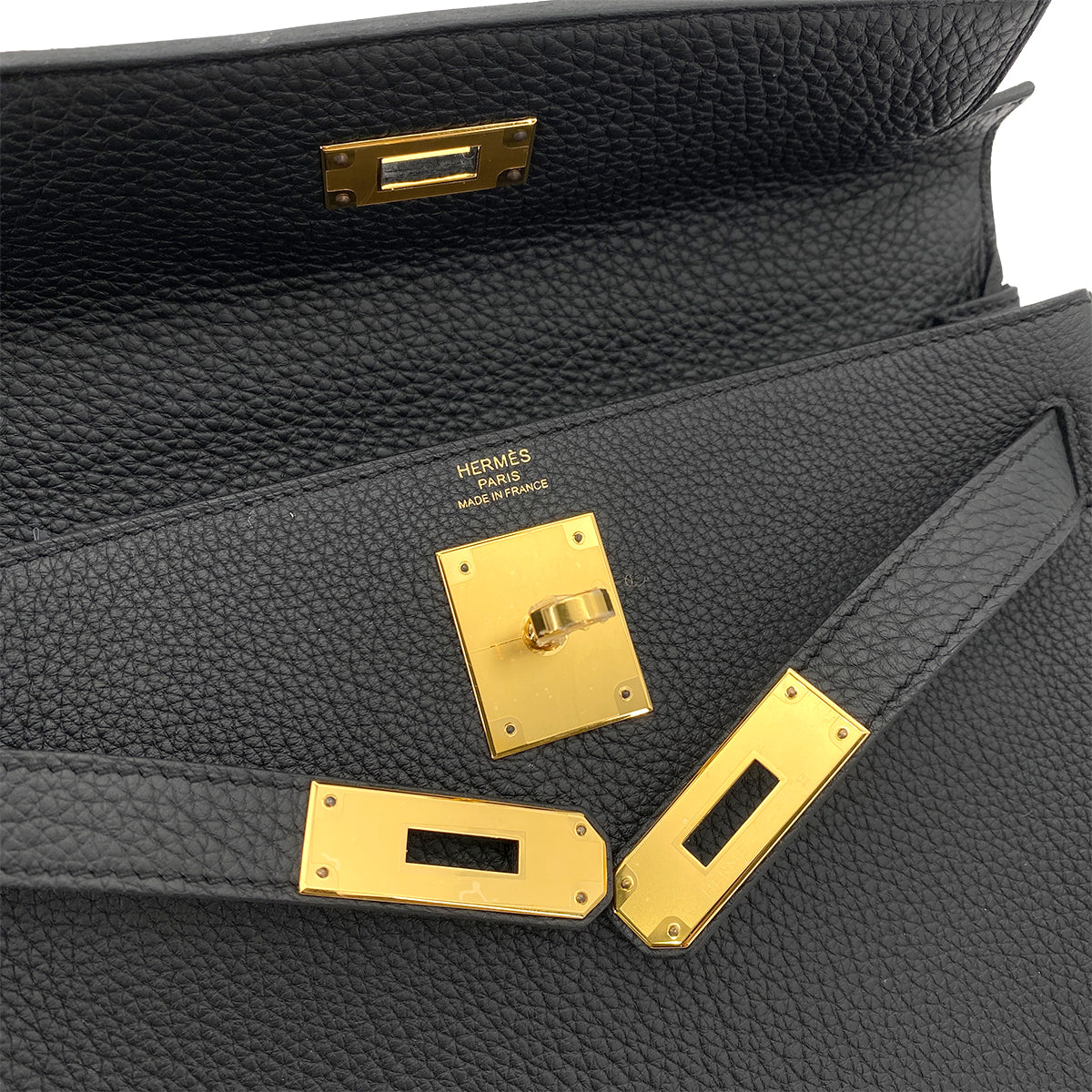 HERMES KELLY 28 RETOURNE BLACK TOGO HAND SHOULDER BAG W GHW 90254602