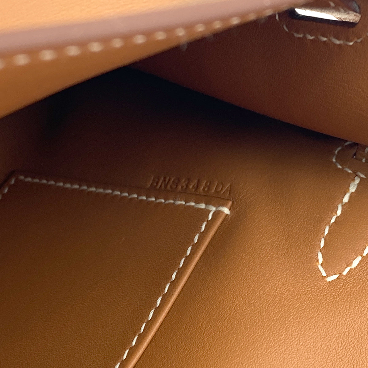 HERMES POCHETTE KELLY SELLIER GOLD SWIFT HAND BAG B GHW 90254603