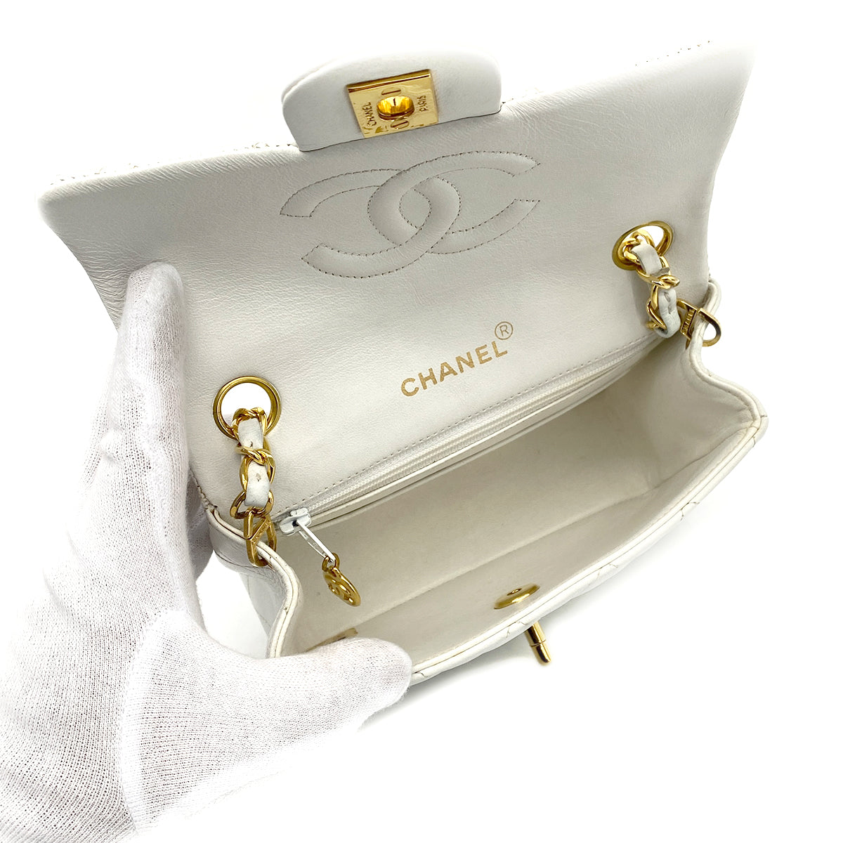 CHANEL VINTAGE MINI SQUARE 17 CHAIN SHOULDER BAG WHITE LAMB SKIN 90258056