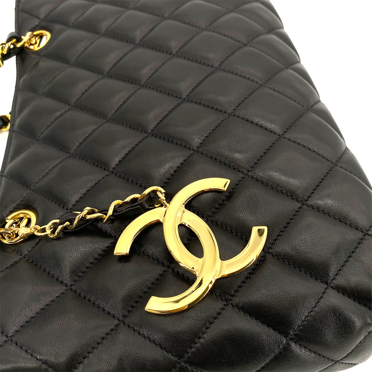 CHANEL VINTAGE DOUBLE CHAIN SHOULDER TOTE BAG BLACK LAMB SKIN 90258500