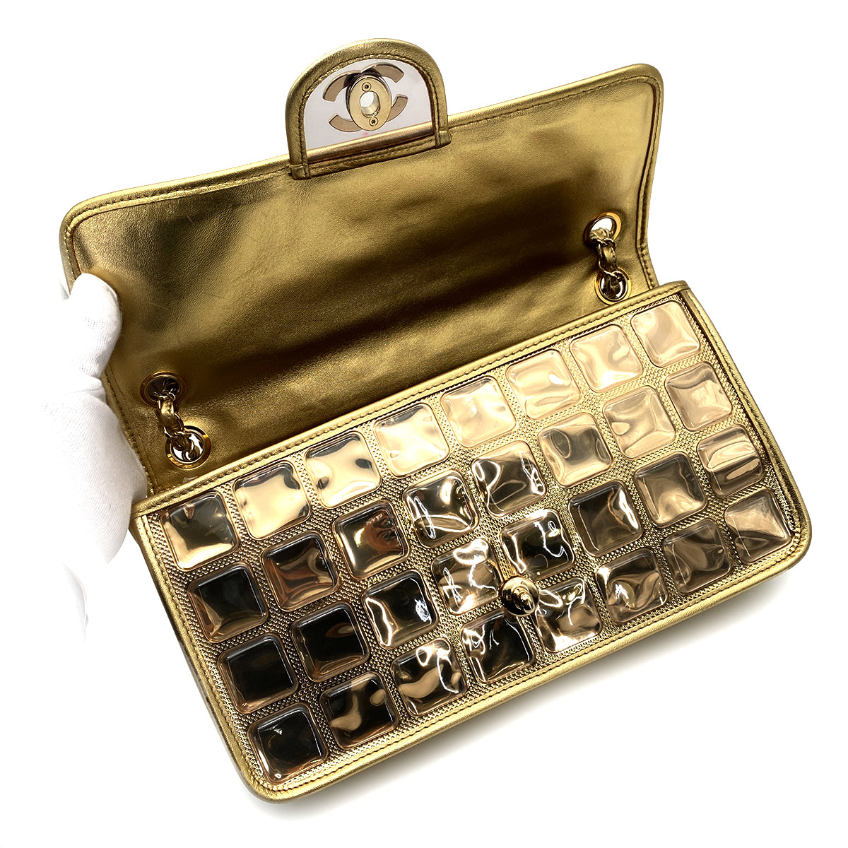 CHANEL VINTAGE ICE CUBE CHAIN SHOULDER BAG GOLD VINYL LAMB SKIN 90258815