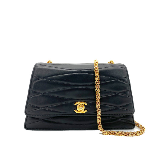 CHANEL WAVE STITCH CHAIN SHOULDER BAG BLACK LAMB SKIN 90258822