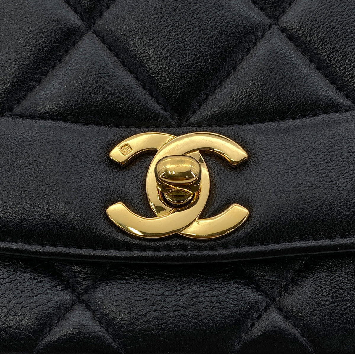 CHANEL VINTAGE DIANA MEDIUM CHAIN SHOULDER BAG BLACK LAMB SKIN  90260467