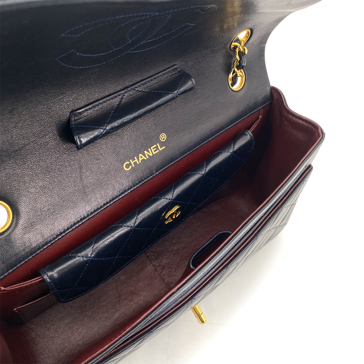 CHANEL VINTAGE MATELASSE CHAIN SHOULDER BAG NAVY LAMB SKIN 90261196