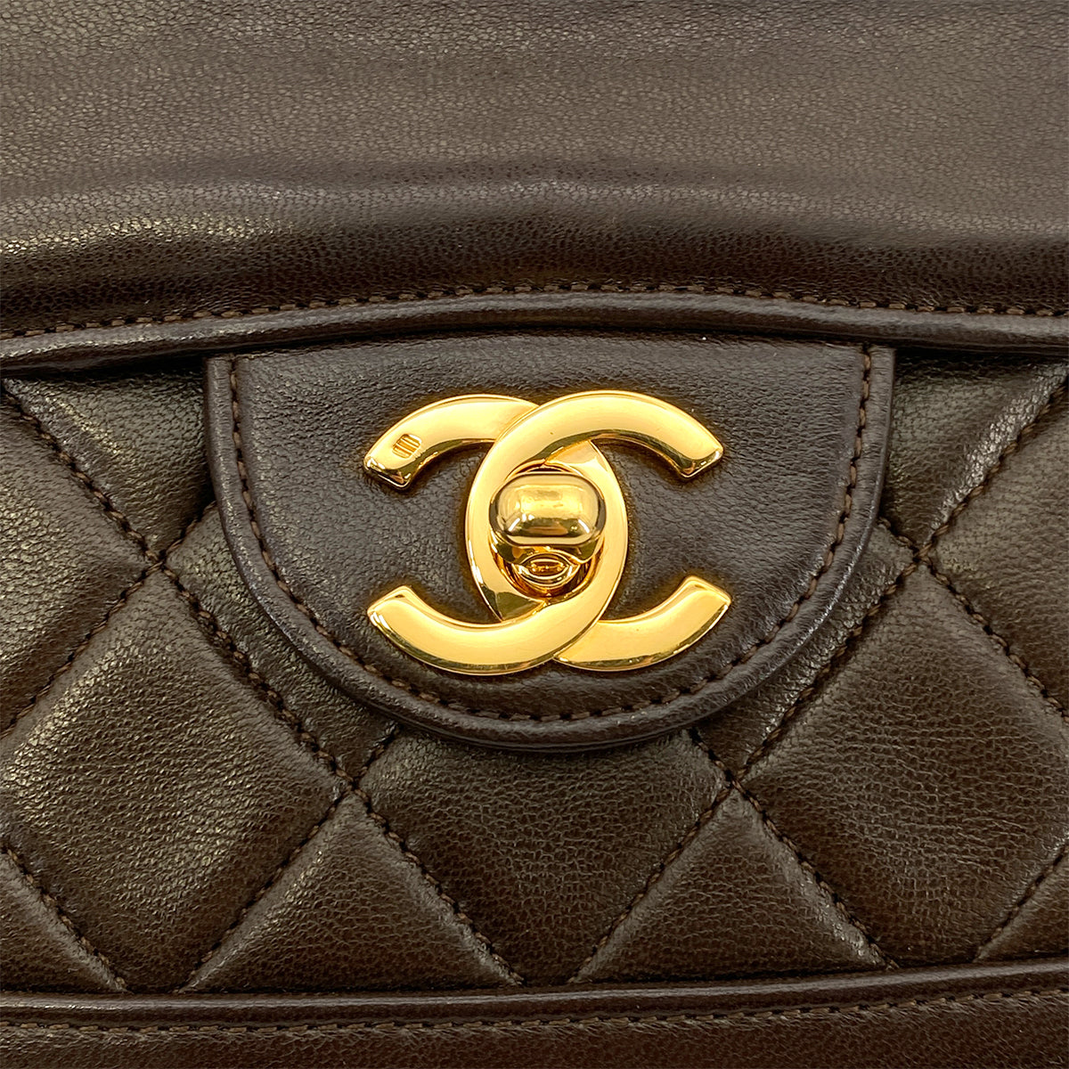 CHANEL VINTAGE MATELASSE CHAIN SHOULDER BAG BROWN LAMB SKIN 90261321