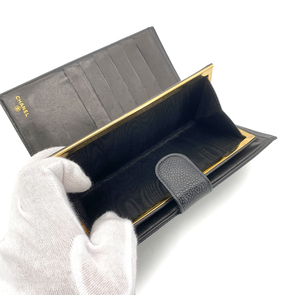 CHANEL VINTAGE BIFOLD LONG WALLET BLACK CAVIAR SKIN 90261326