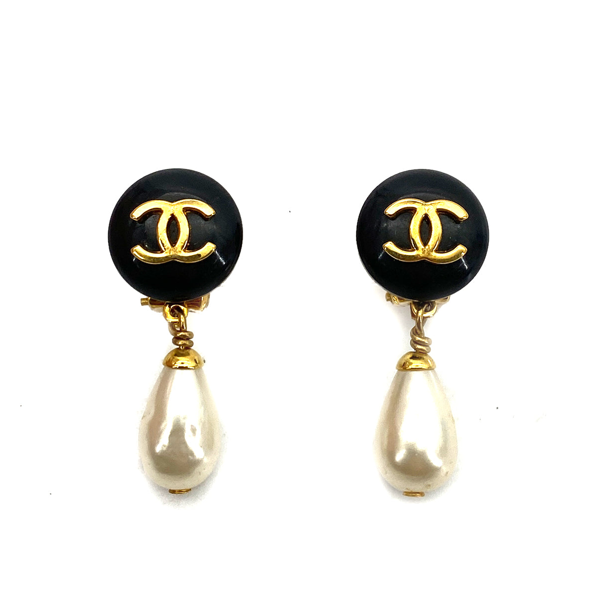 CHANEL VINTAGE EARRINGS SWING FAUX PEARL 96P 90261340