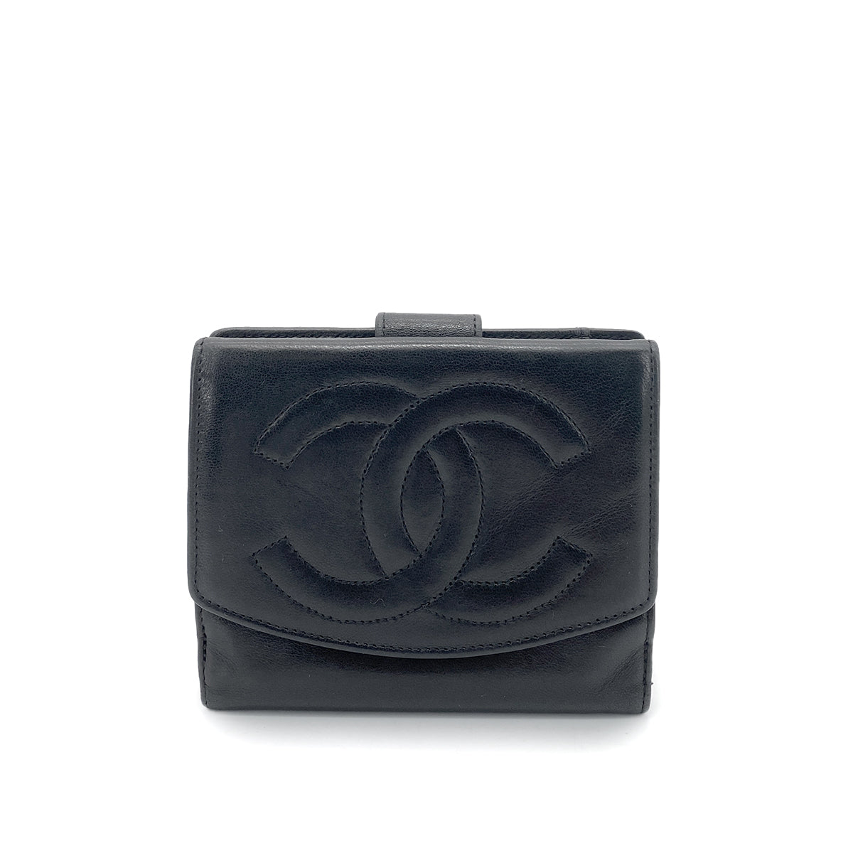 CHANEL VINTAGE BIFOLD COMPACT WALLET BLACK LAMB SKIN 90261356