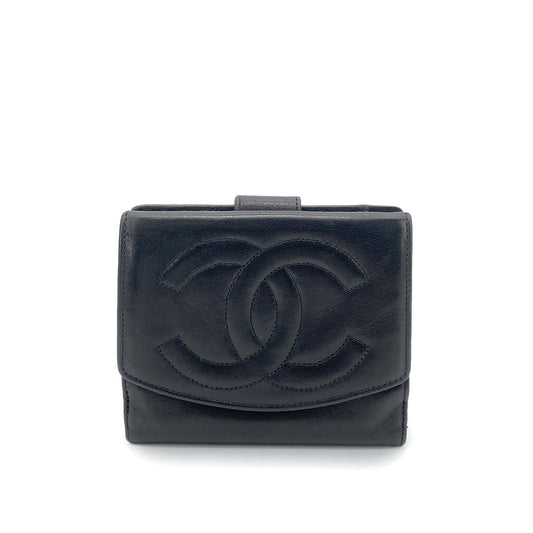 CHANEL VINTAGE BIFOLD COMPACT WALLET BLACK LAMB SKIN 90261356