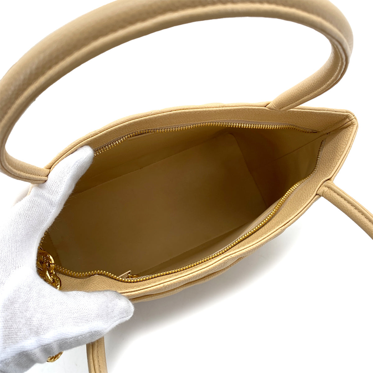 CHANEL VINTAGE MEDALLION TOTE BAG BEIGE CAVIAR SKIN 90261572