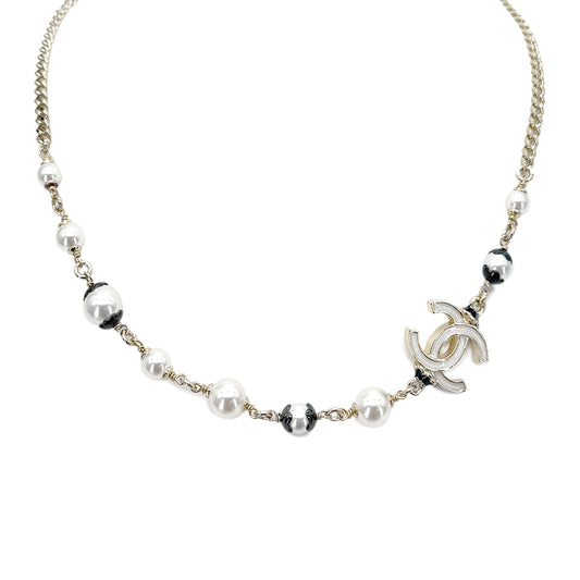 CHANEL NECKLACE COCO MARK FAUX PEARL ACCESSORY C24B 90261815