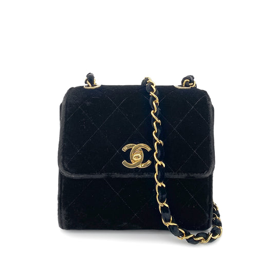 CHANEL VINTAGE MATELASSE CHAIN SHOULDER BAG BLACK VELOR GHW 90262861