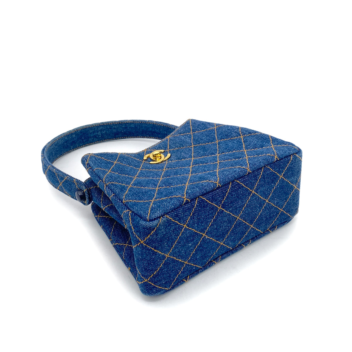 CHANEL VINTAGE MATELASSE HAND BAG BLUE DENIM 90263113