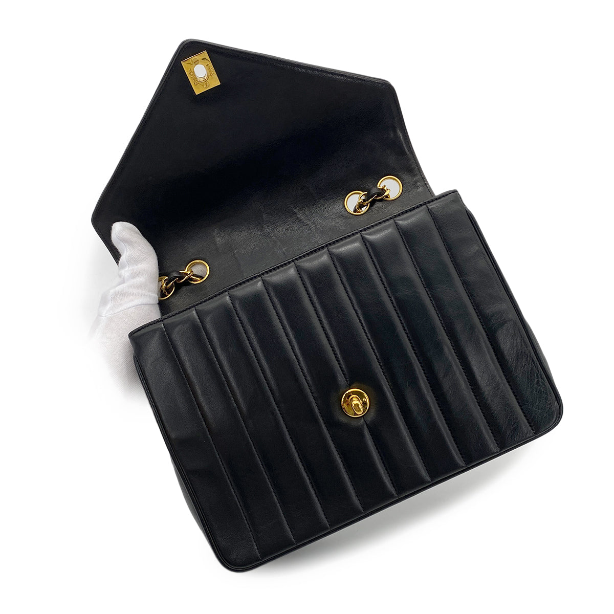 CHANEL VINTAGE CHEVRON CHAIN SHOULDER BAG BLACK LAMB SKIN 90263352