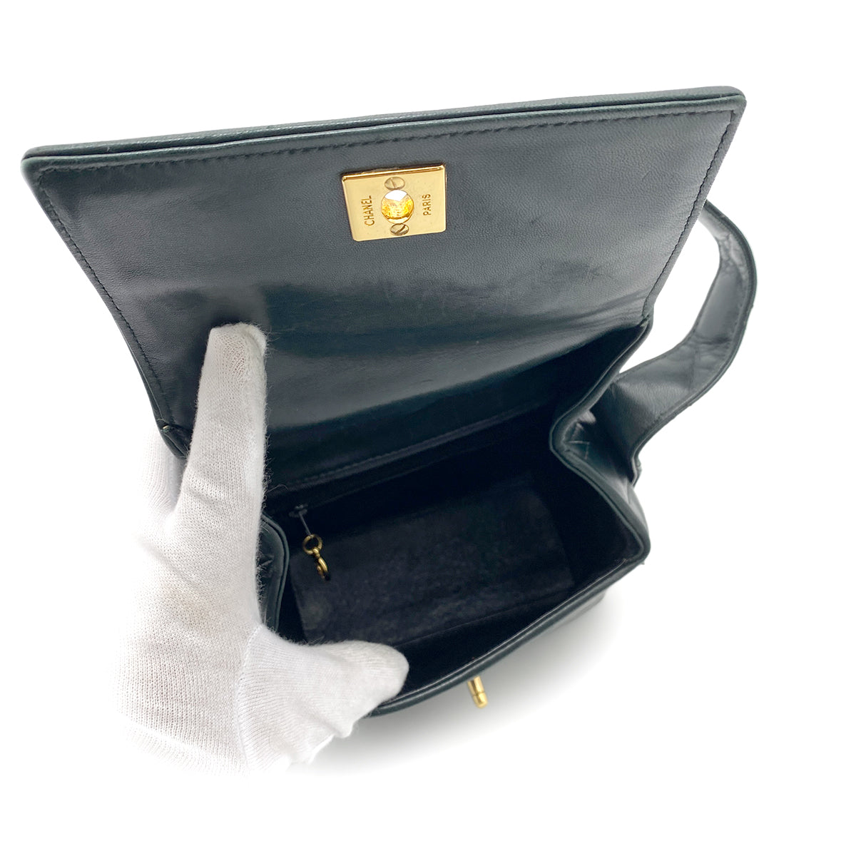 CHANEL VINTAGE MATELASSE HAND BAG DARK GREEN LAMB SKIN 90264371