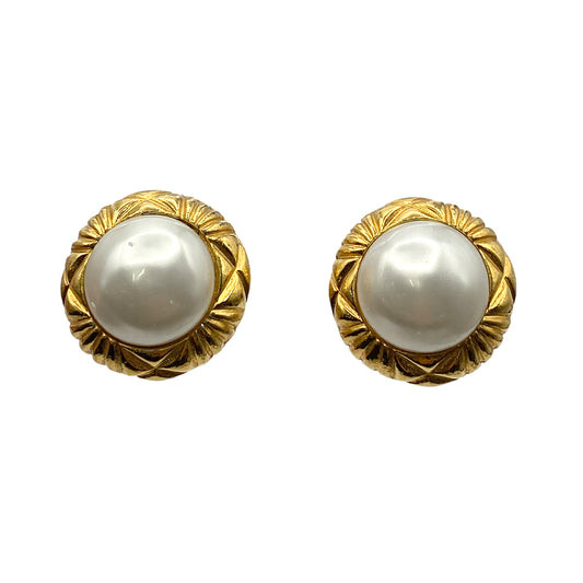CHANEL VINTAGE EARRINGS ROUND PEARL MOTIF ACCESSORY 90264453