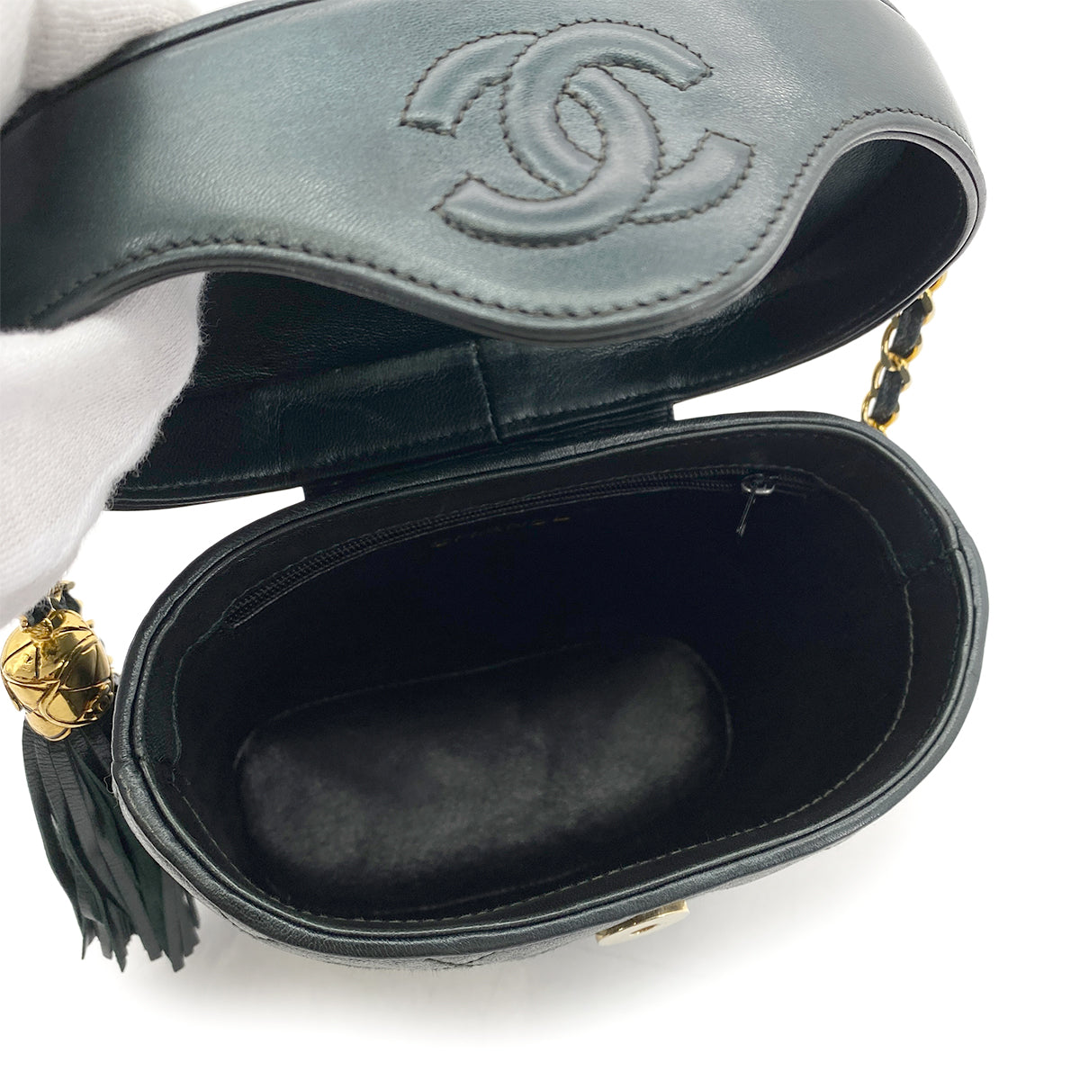 CHANEL VINTAGE MATELASSE FRINGE CHAIN SHOULDER BAG GREEN LAMB SKIN 90264528