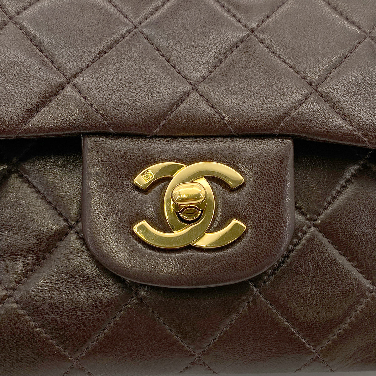 CHANEL VINTAGE CLASSIC FLAP SMALL CHAIN SHOULDER BAG BROWN LAMB SKIN 90264529