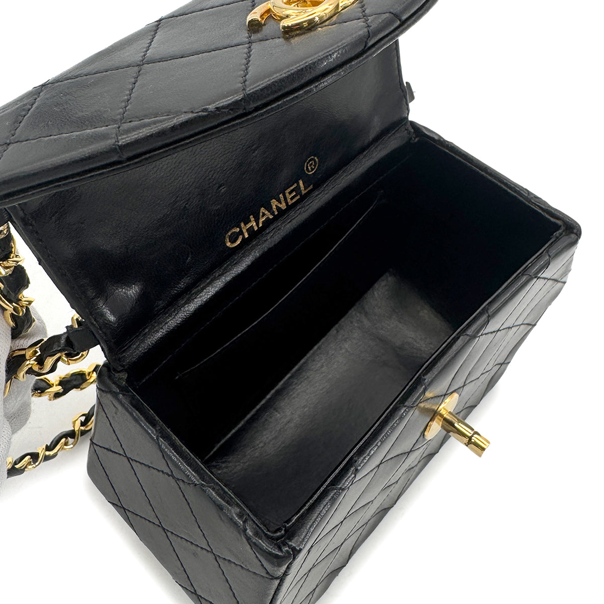 CHANEL VINTAGE  MATELASSE CHAIN SHOULDER BAG BLACK LAMB SKIN 90264799