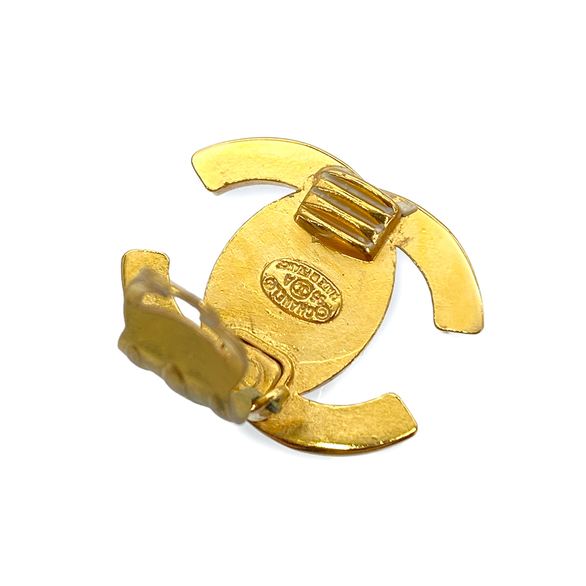 CHANEL VINTAGE EARRINGS TURN LOCK ACCESSORY 95A 90265291