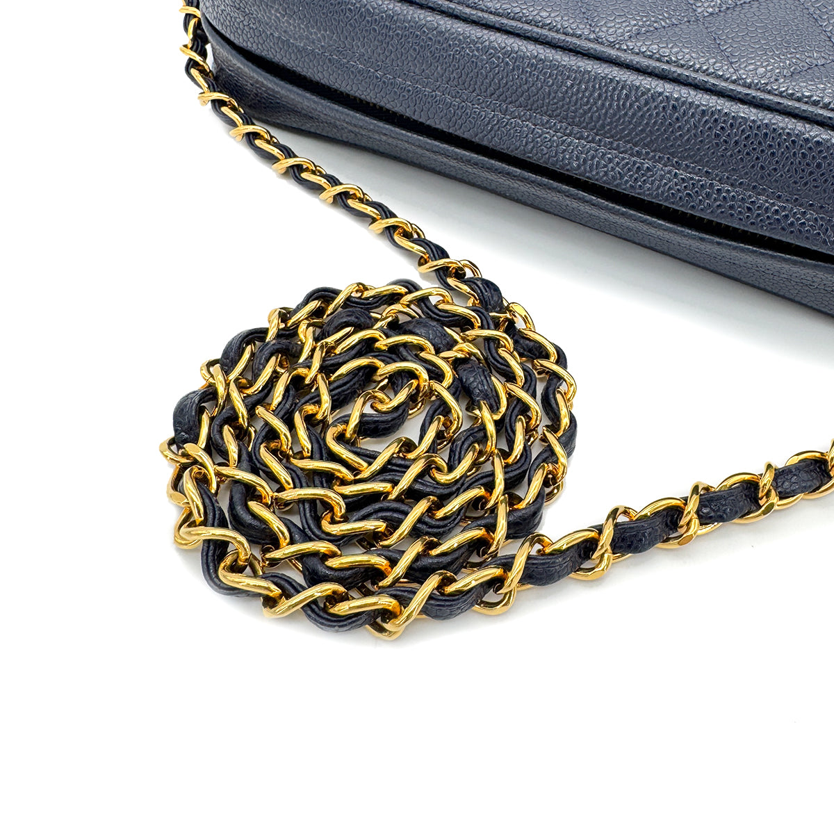 CHANEL VINTAGE MATELASSE CHAIN SHOULDER BAG NAVY CAVIAR SKIN 90266716