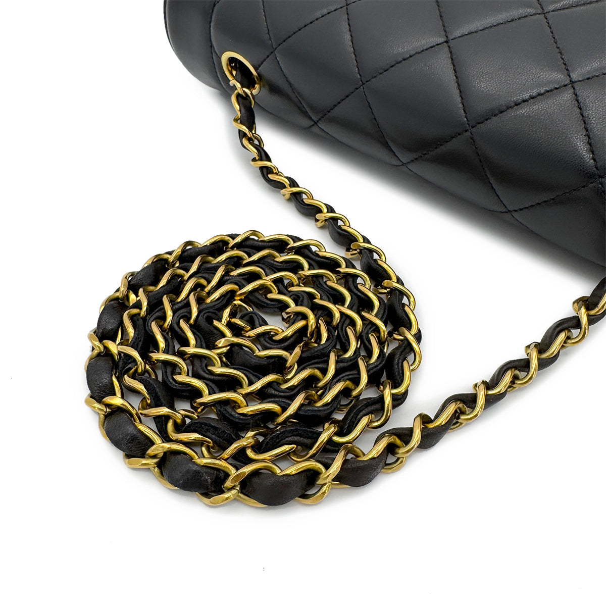 CHANEL VINTAGE DIANA MEDIUM CHAIN SHOULDER BAG BLACK LAMB SKIN 90266718