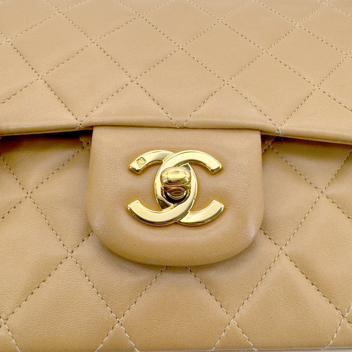 CHANEL VINTAGE CLASSIC FLAP MEDIUM CHAIN SHOULDER BAG CAMEL LAMB SKIN 90266726