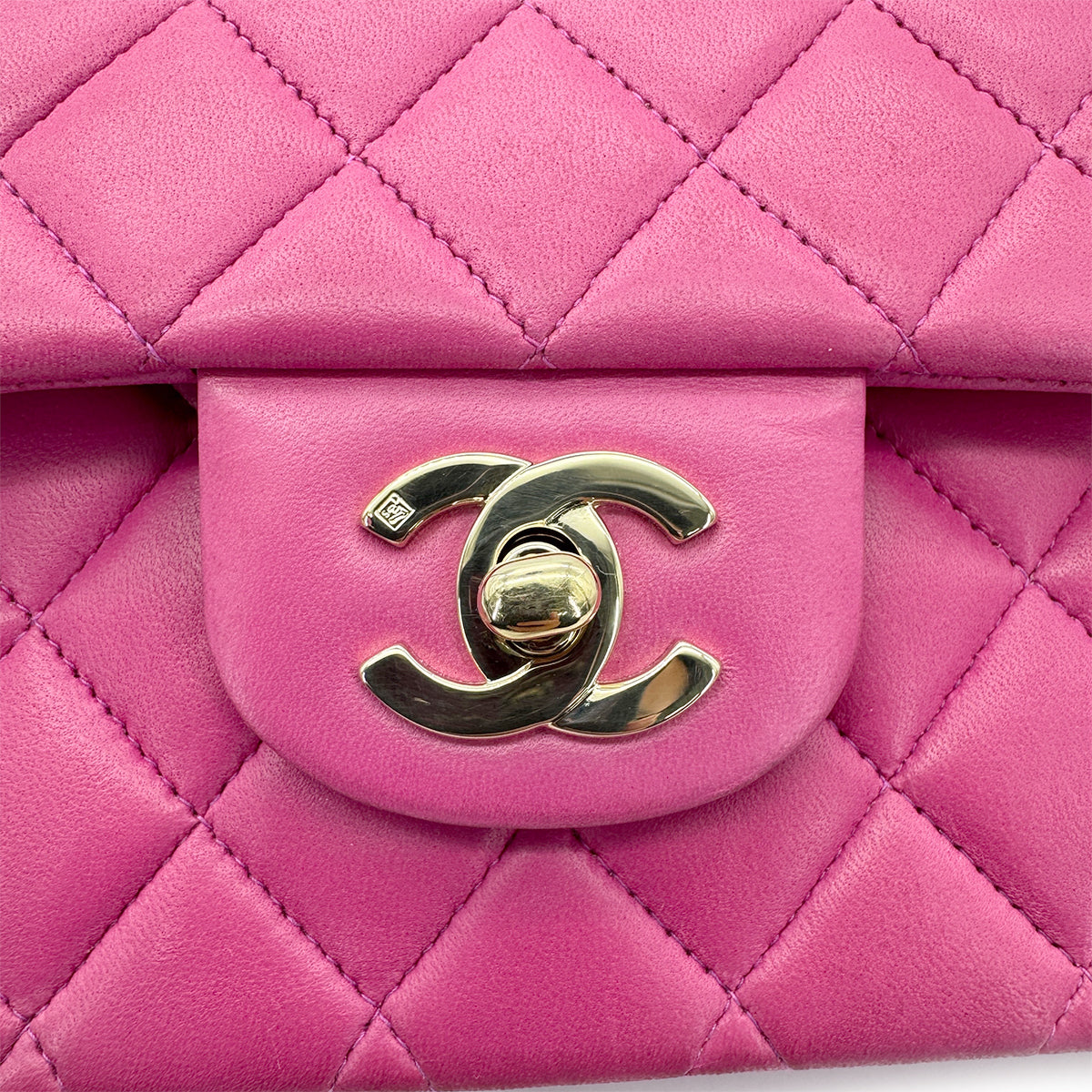 CHANEL VINTAGE CLASSIC FLAP MEDIUM CHAIN SHOULDER BAG PINK LAMB SKIN 90266734