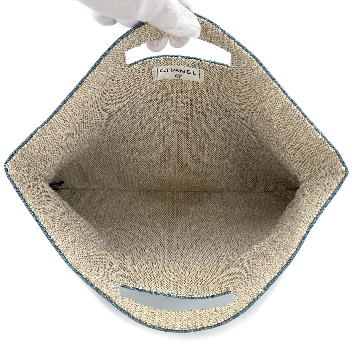 CHANEL VINTAGE MATELASSE HAND BAG BLUE DENIM 90267378