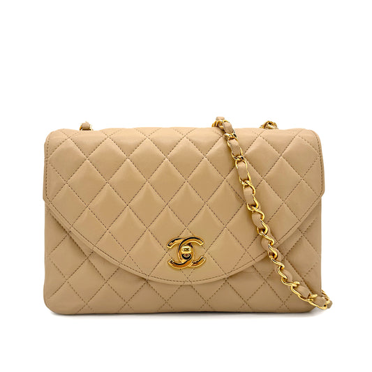 CHANEL VINTAGE HALF MOON CHAIN SHOULDER BAG BEIGE LAMB SKIN 90267440
