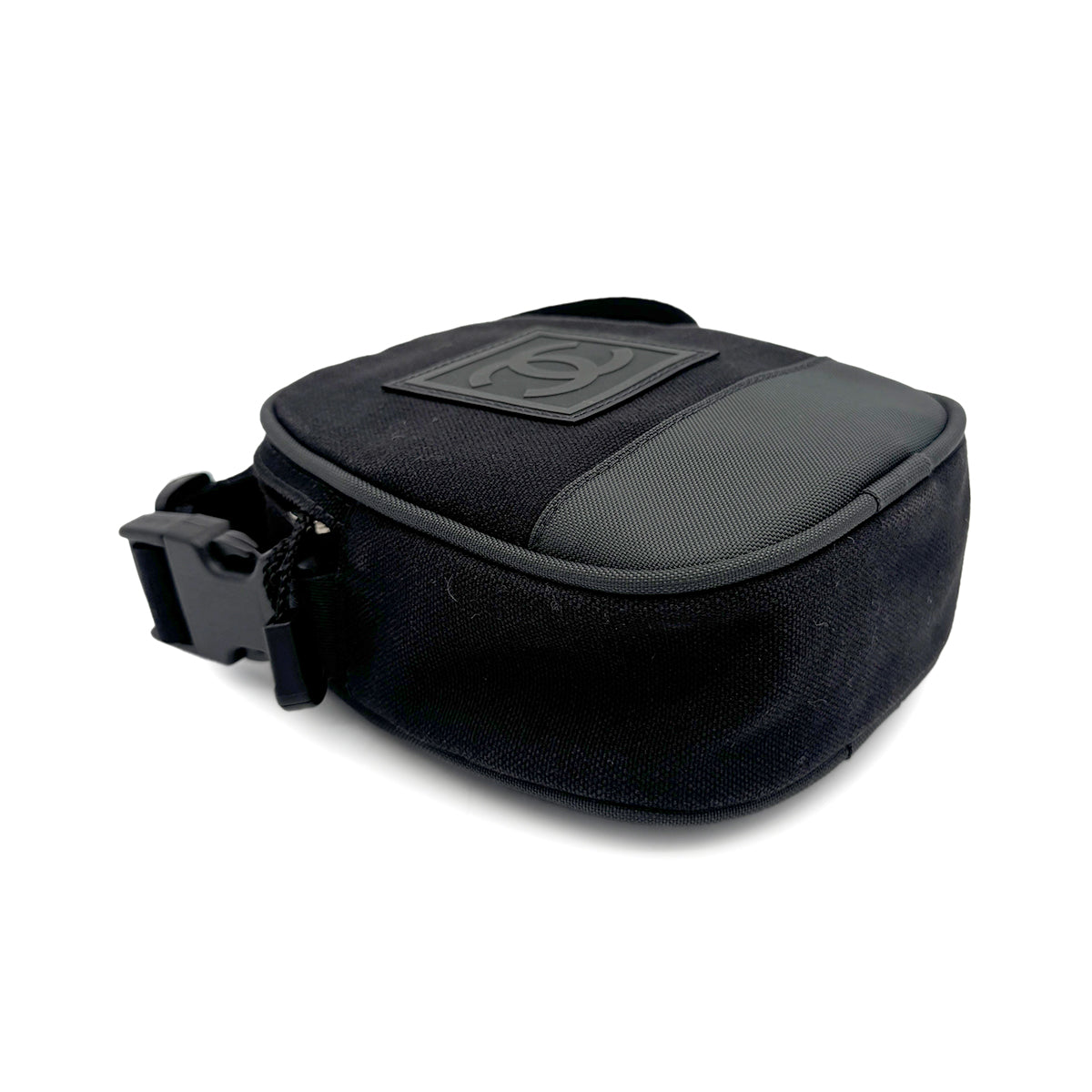 CHANEL VINTAGE SPORTSLINE NYLON SHOULDER BAG BLACK 90267444