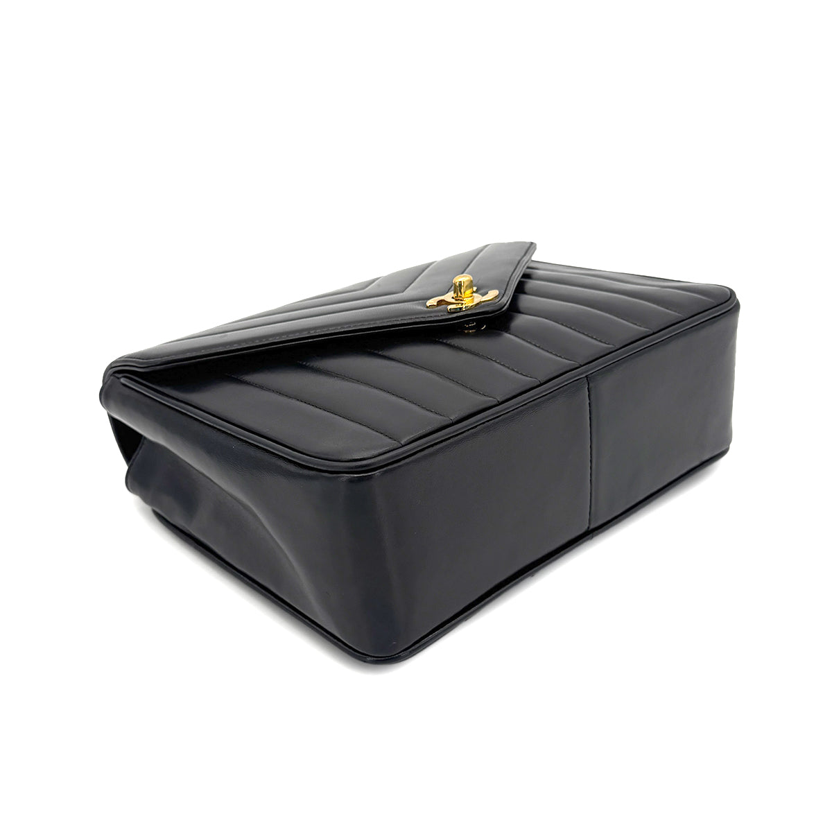 CHANEL VINTAGE V STITCH BLACK CHAIN SHOULDER BAG LAMB SKIN 90267778