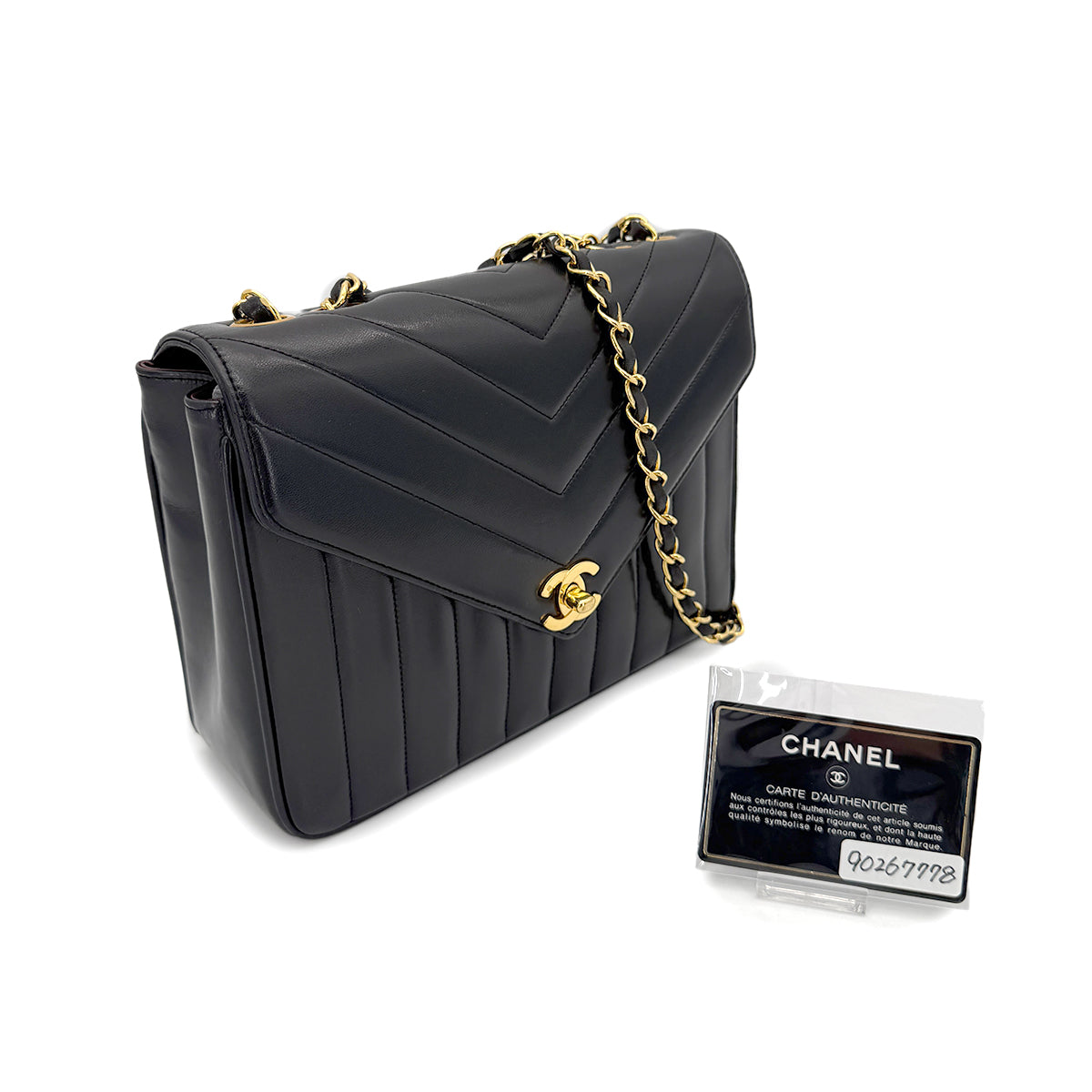 CHANEL VINTAGE V STITCH BLACK CHAIN SHOULDER BAG LAMB SKIN 90267778