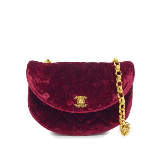 CHANEL VINTAGE MATELASSE BIJOU CHAIN SHOULDER BAG RED VELOR 90267779