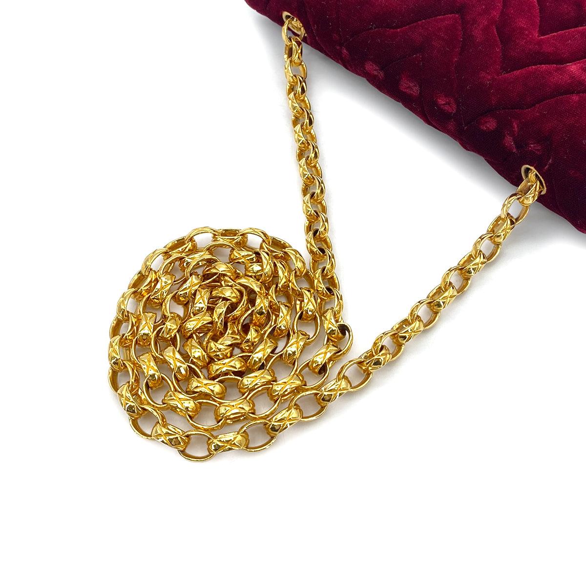 CHANEL VINTAGE MATELASSE BIJOU CHAIN SHOULDER BAG RED VELOR 90267779
