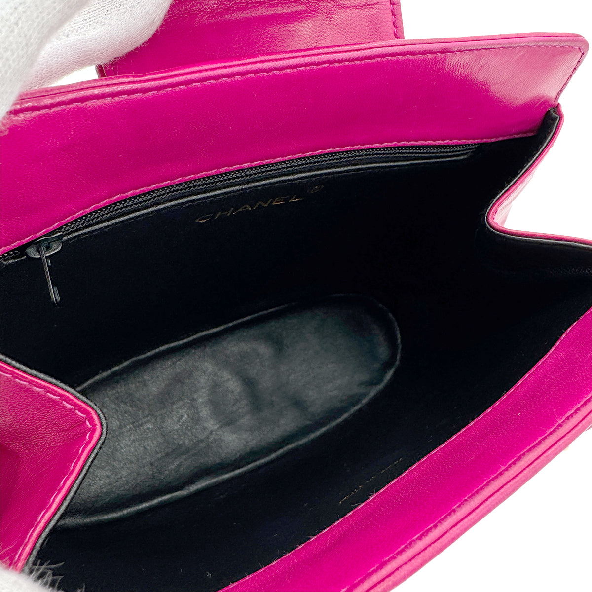 CHANEL VINTAGE MATELASSE FRINGE CHAIN SHOULDER BAG PINK LAMB SKIN 90267780