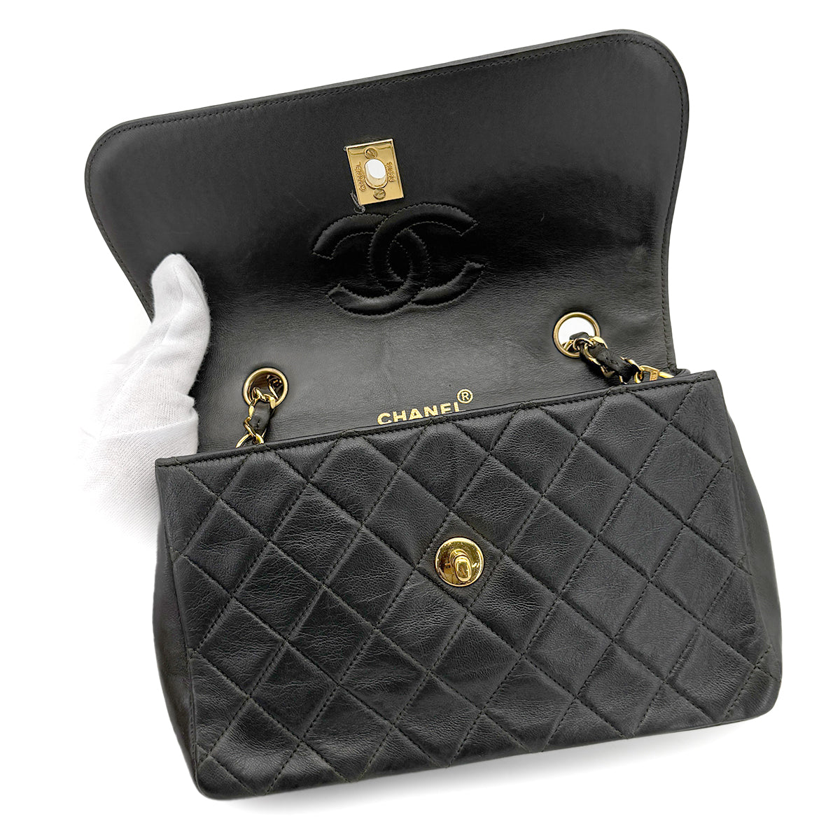 CHANEL VINTAGE MATELASSE CHAIN SHOULDER BAG KAHKI LAMB SKIN 90268184