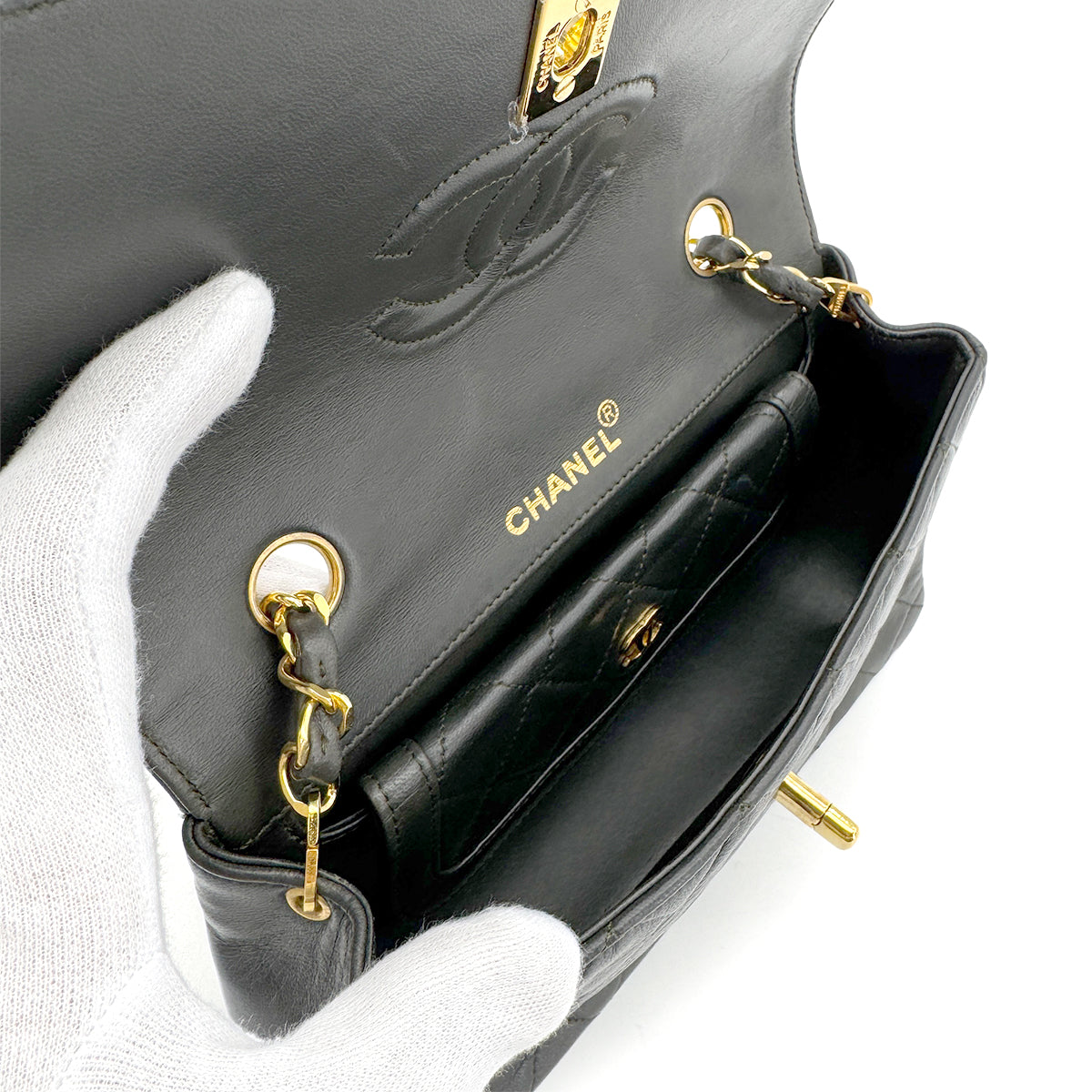 CHANEL VINTAGE MATELASSE CHAIN SHOULDER BAG KAHKI LAMB SKIN 90268184